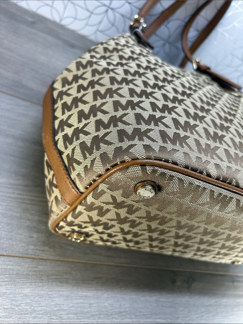 8735 NWT Michael Kors Brown MK Signature Tote Bag - Picture 9 of 11
